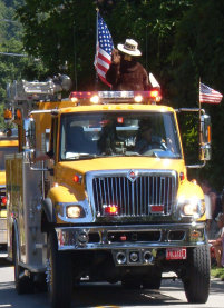 Profile parade_-_smokey_the_bear_-_modified.jpg